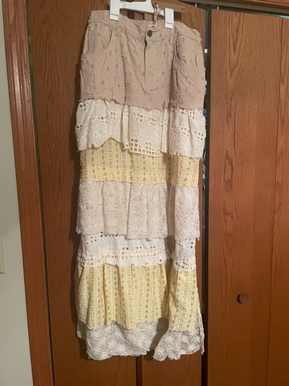 POL Tiered Lace Maxi Skirt in Cream and Pale Yellow—NWT